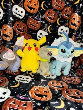 Pokémon Plush Lot Drillbur Jakks Pikachu Vaporeon Axew